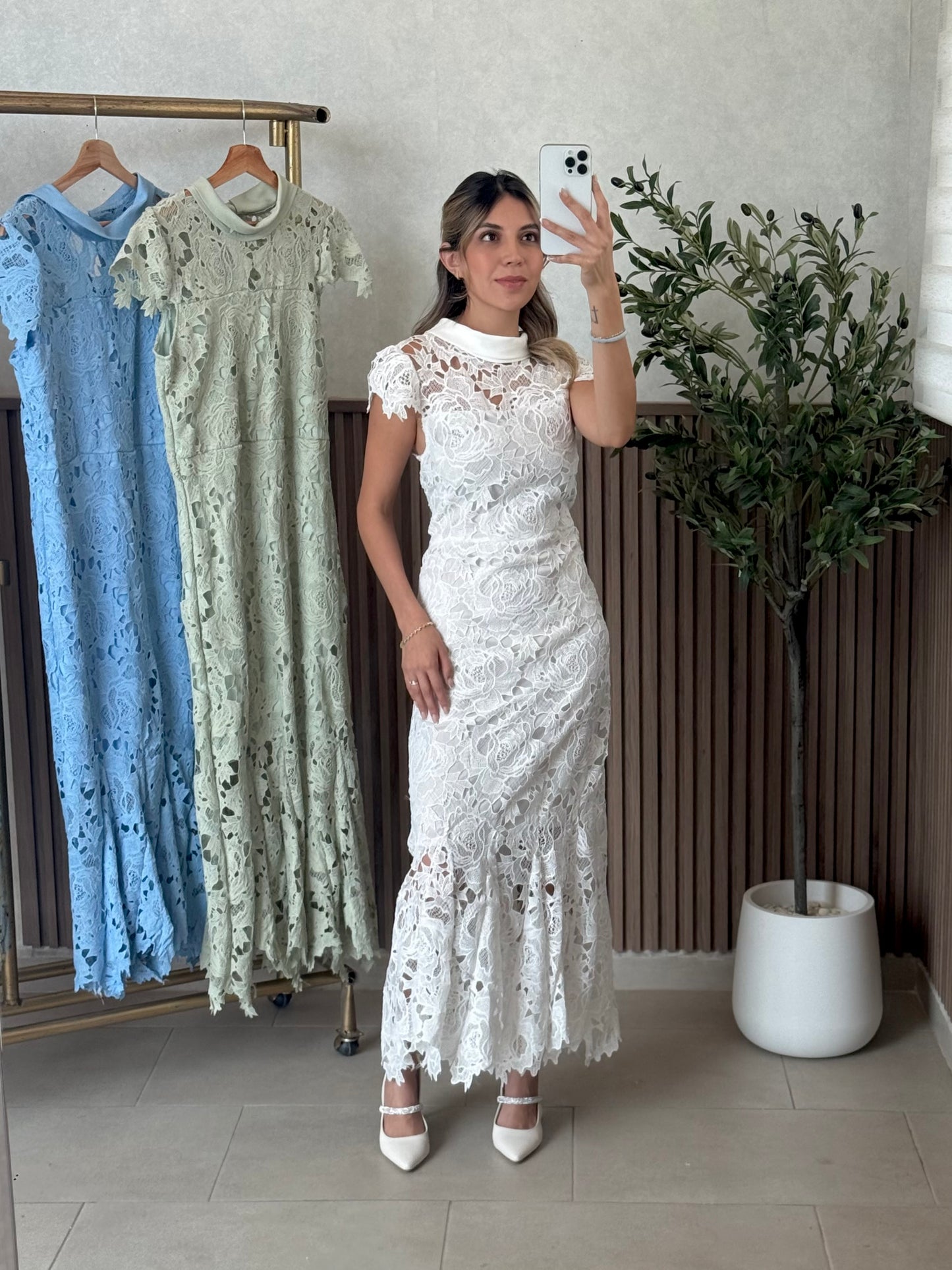 VESTIDO ENCAJE