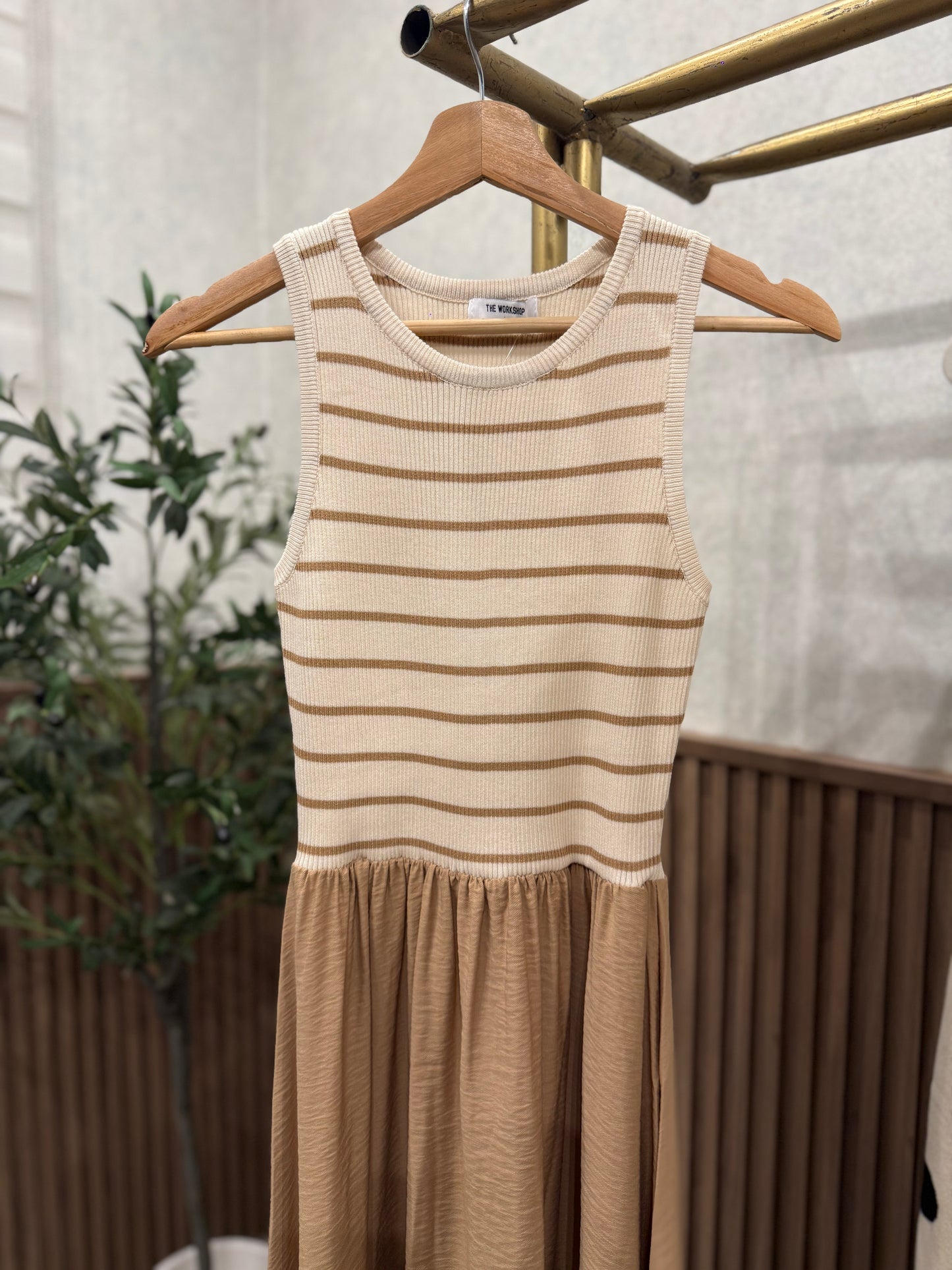 Vestido midi rayas